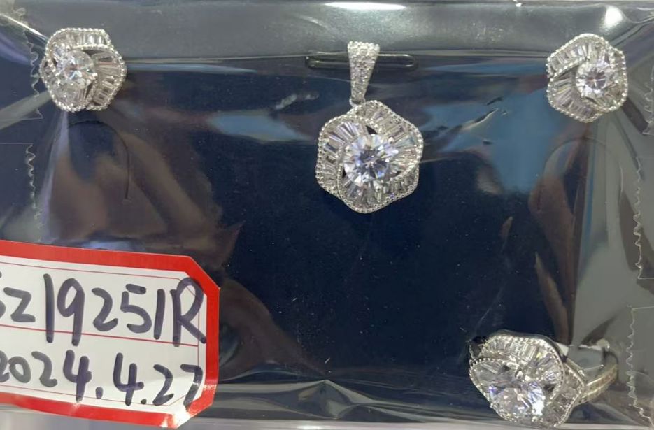 SZ19251, Ladies' Moissanite Ring, S925, Rhodium Plated, White, 10.98g