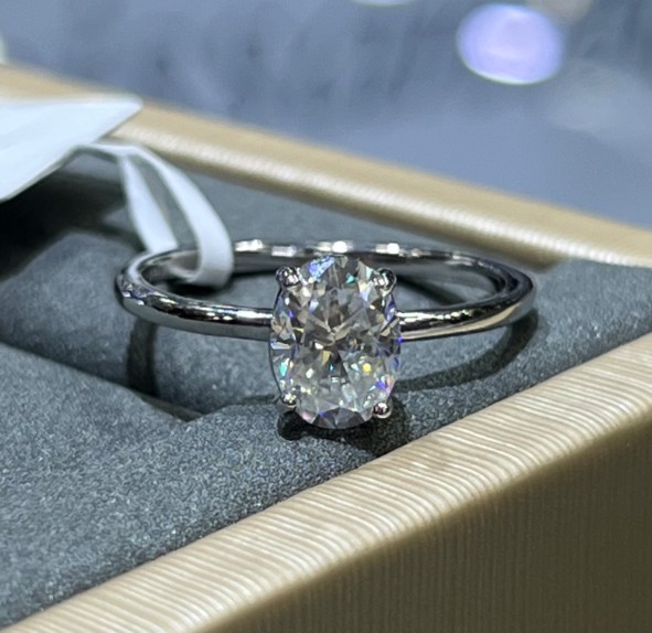 SJ64935莫桑, Ladies' Moissanite Ring, S925, Rhodium Plated, White, 1.75g