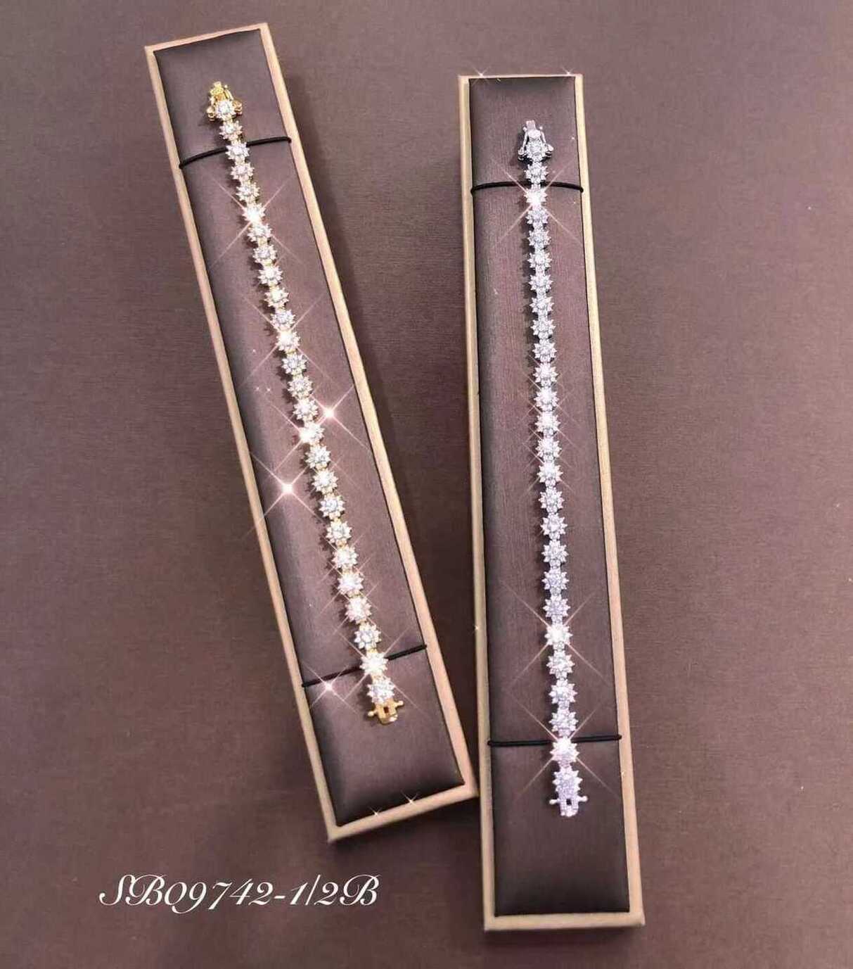 Necklace SB09742-1B