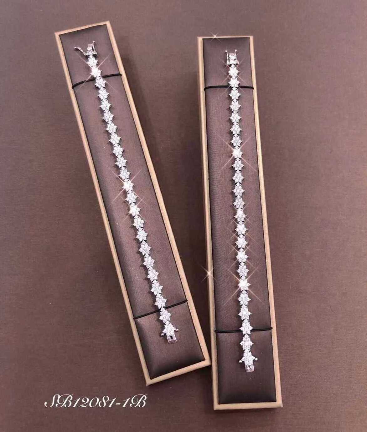 Necklace SB12081-1B