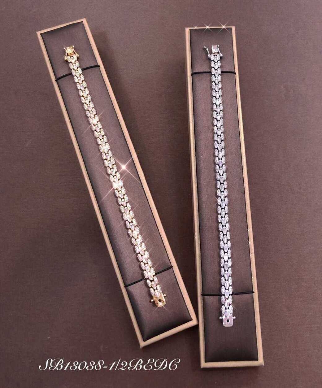 Necklace SB13038-1B