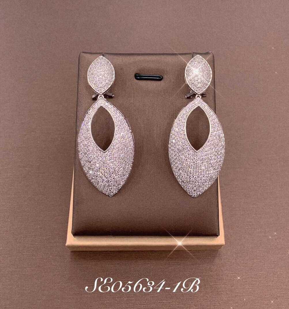 Necklace SE05634-1B