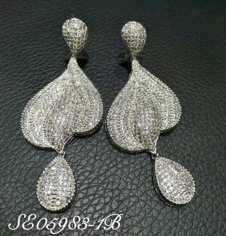 Necklace SE05983-P-1B