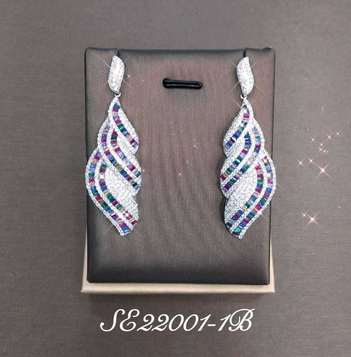 Necklace SE22001-1BCLR