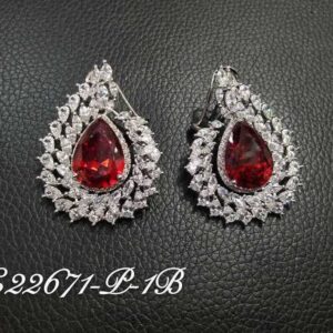 Necklace SE22671-P-1BRED