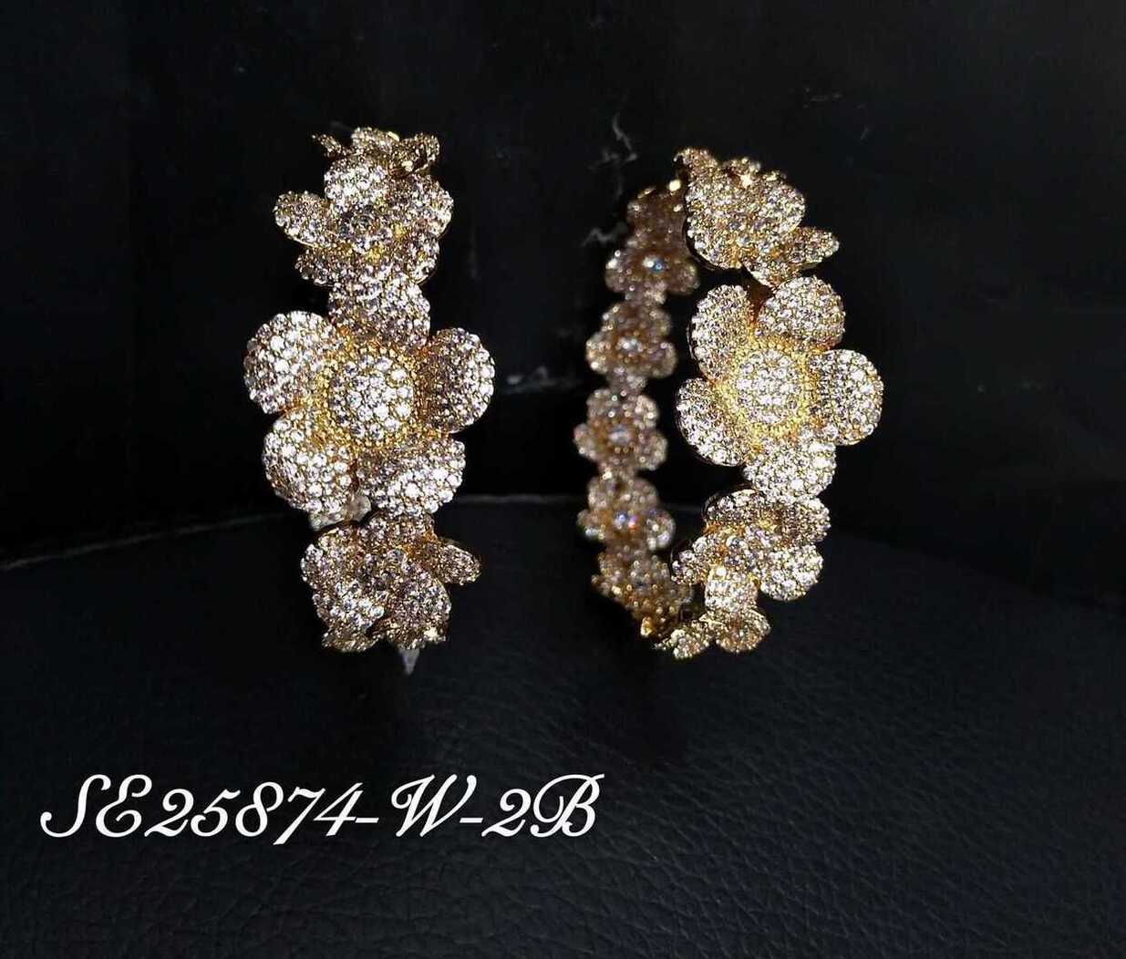 Necklace SE25874-W-2B