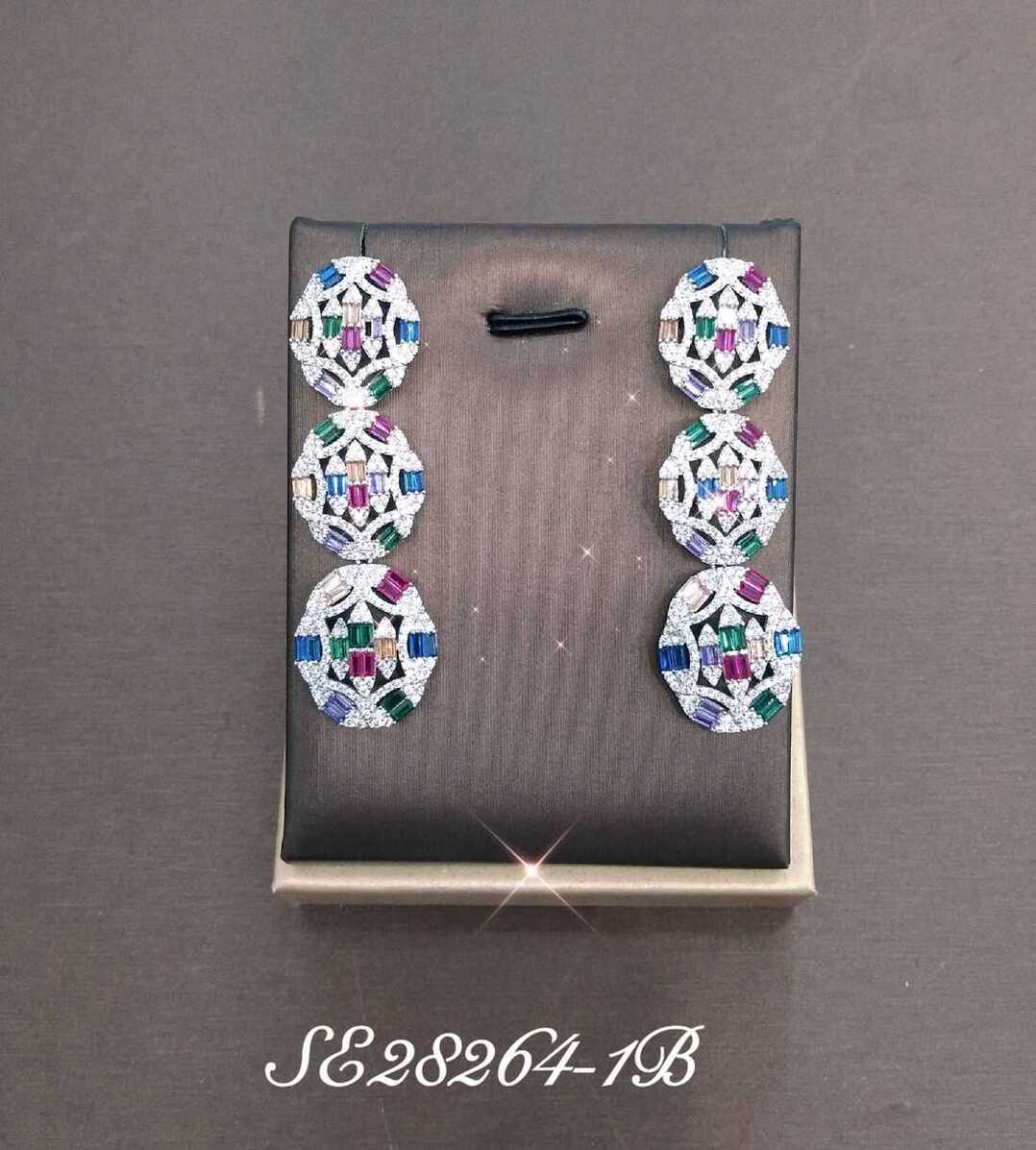 Necklace SE28264-1BCLR