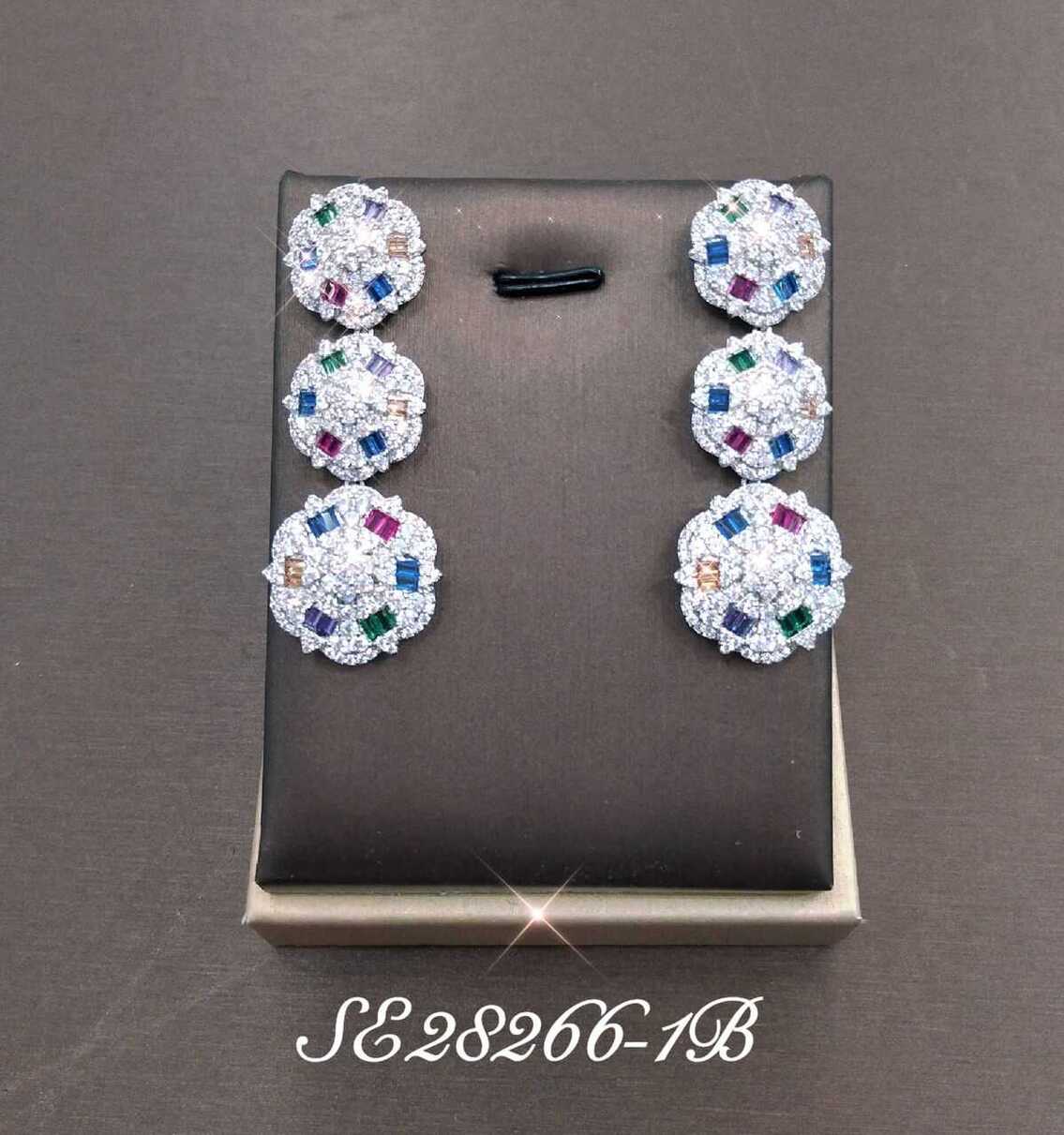 Necklace SE28266-1BCLR