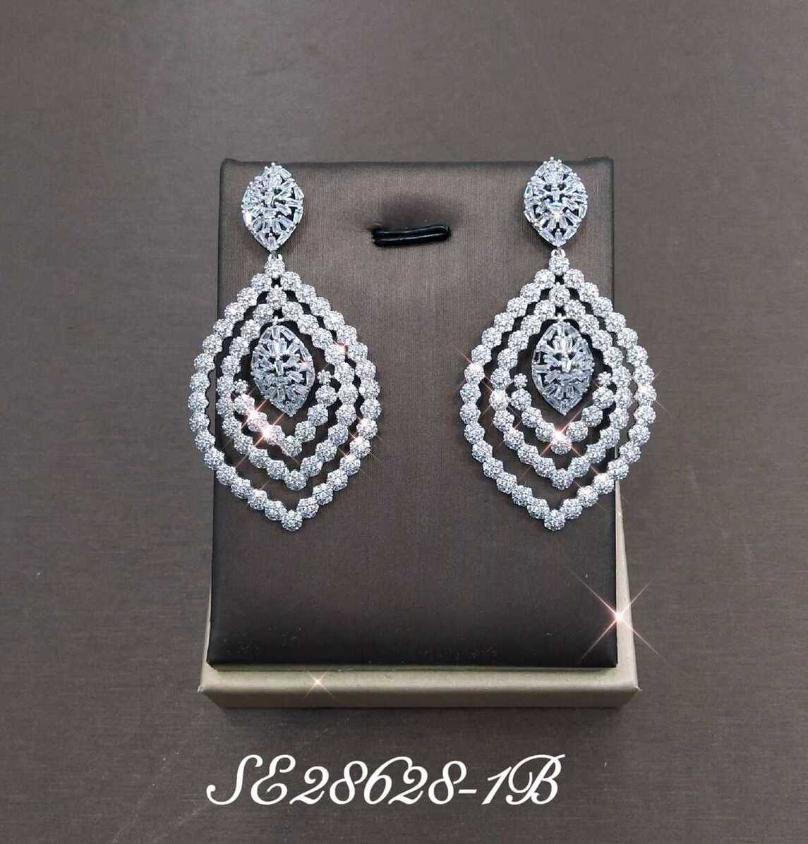 Necklace SE28628-1B