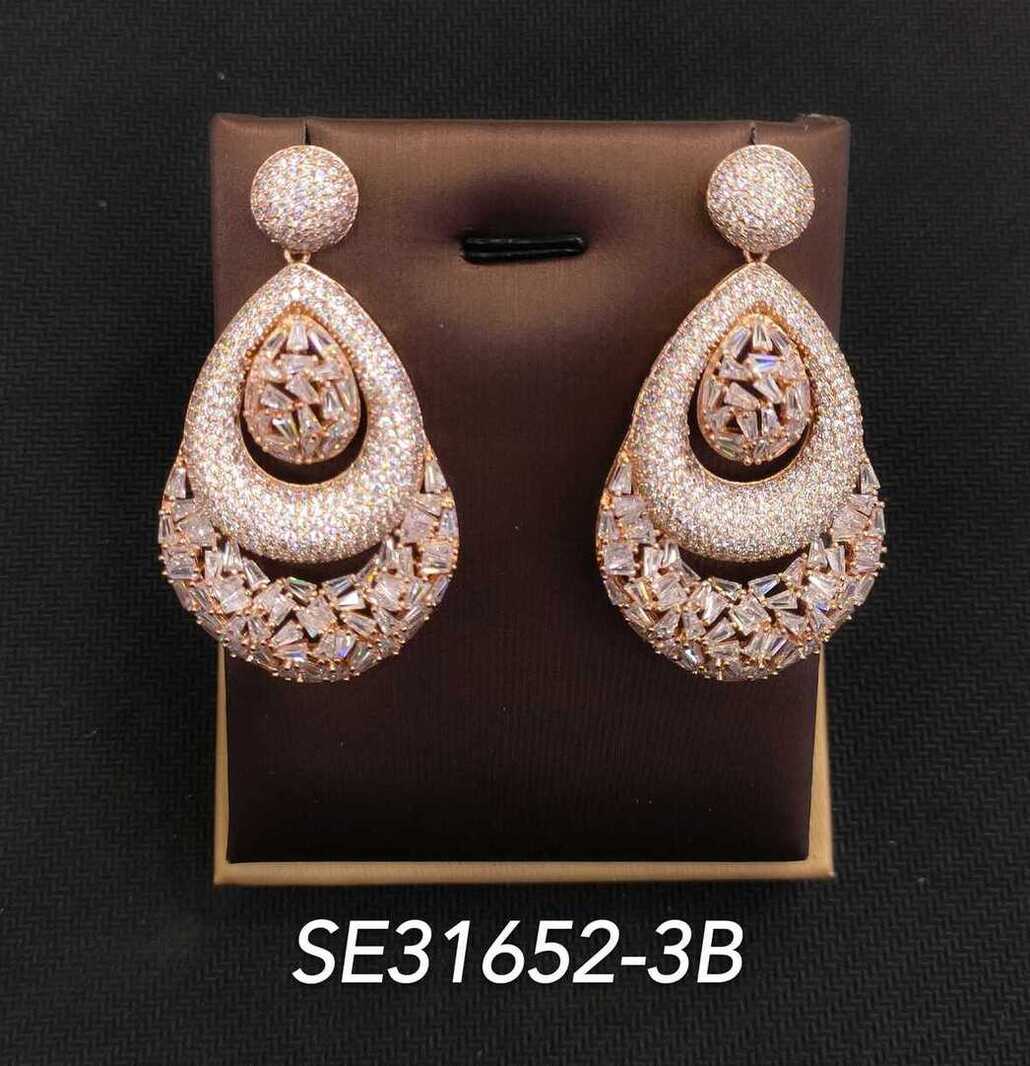 Necklace SE31652-3B
