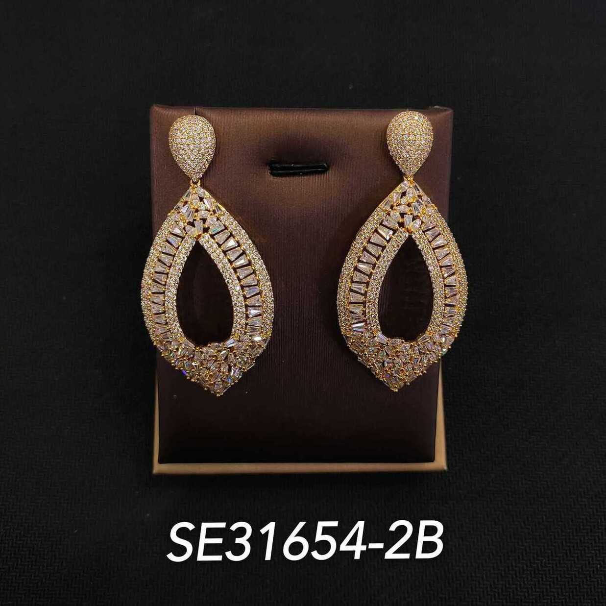 Necklace SE31654-2B