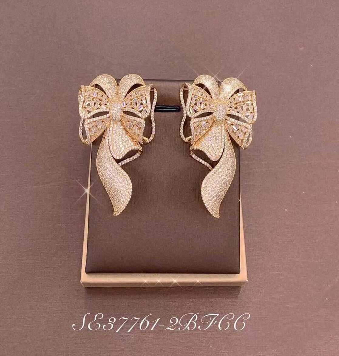 Necklace SE37761-2B