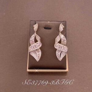 Necklace SE37769-3B