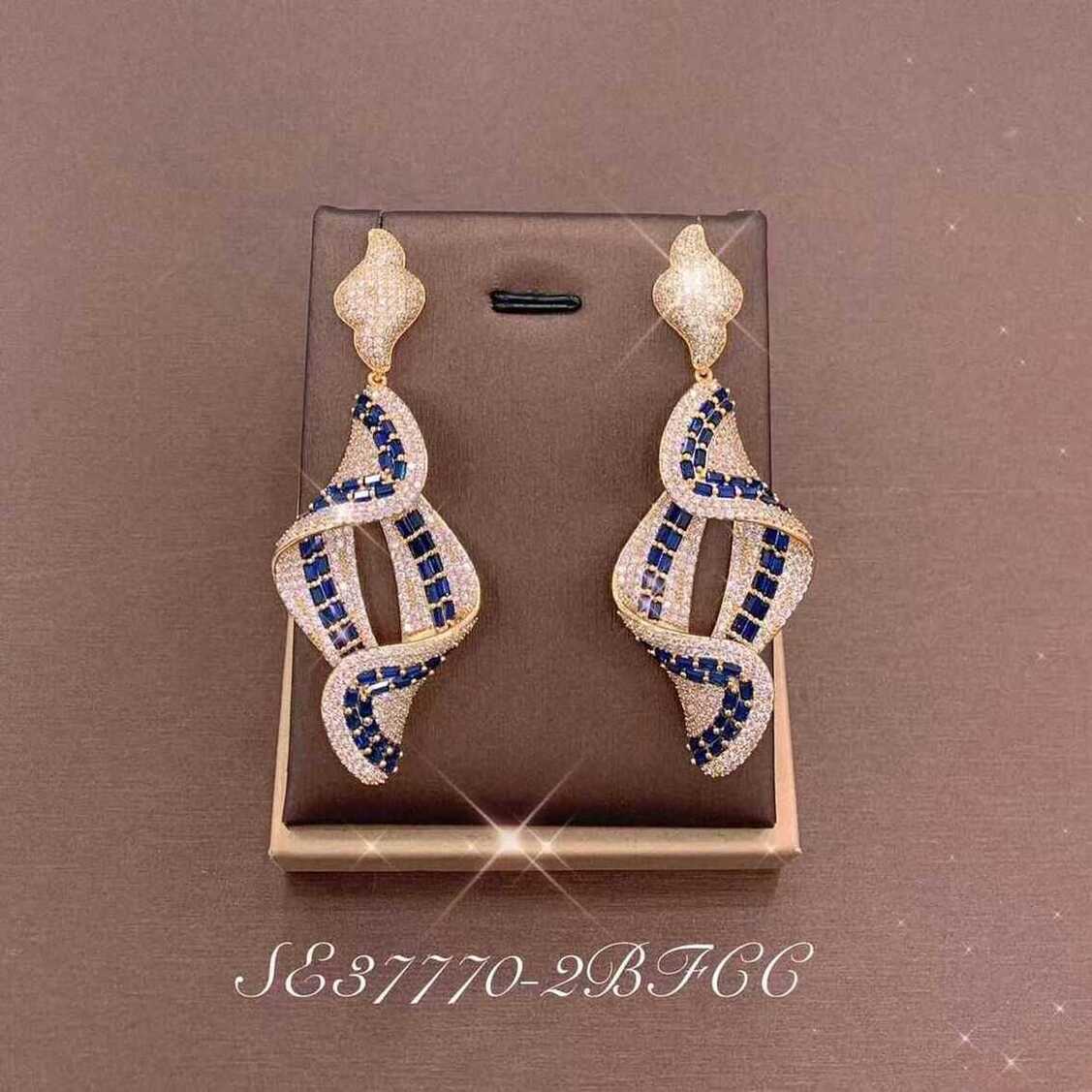 Necklace SE37770-2BBLUE