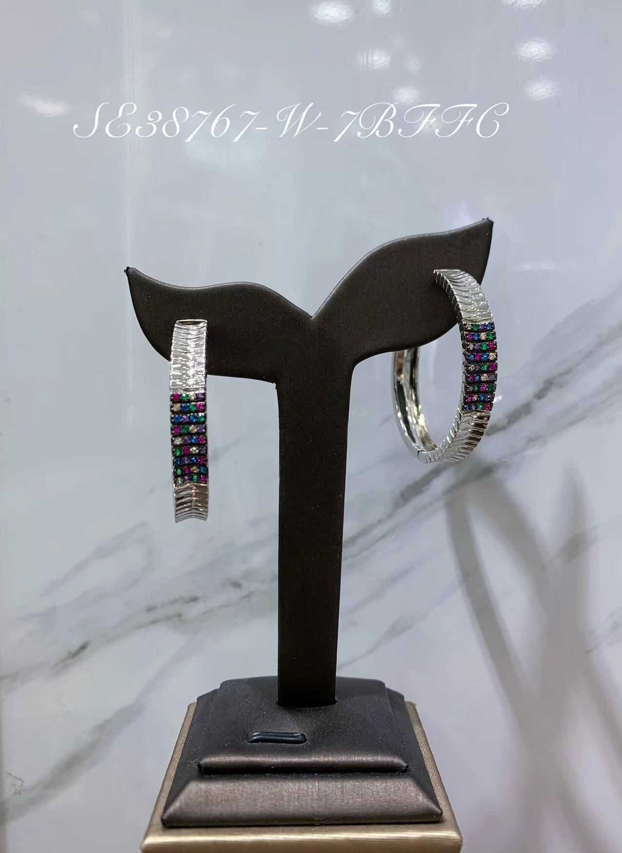 Necklace SE38767-W-7BCLR