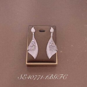 Necklace SE40771-8B