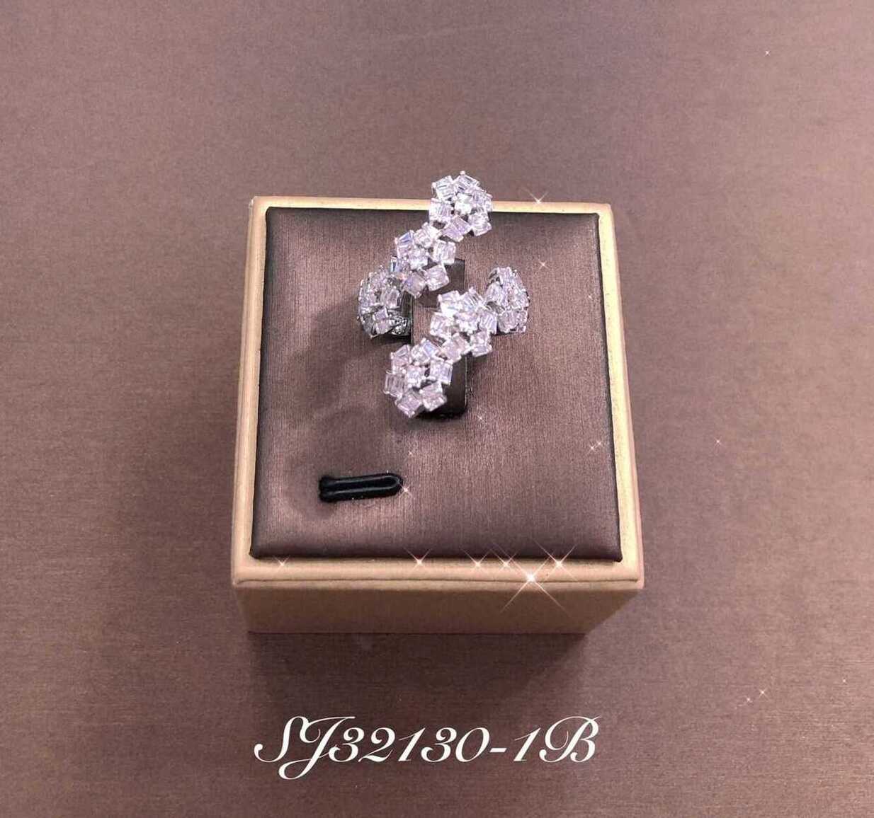 Necklace SJ32130-1B