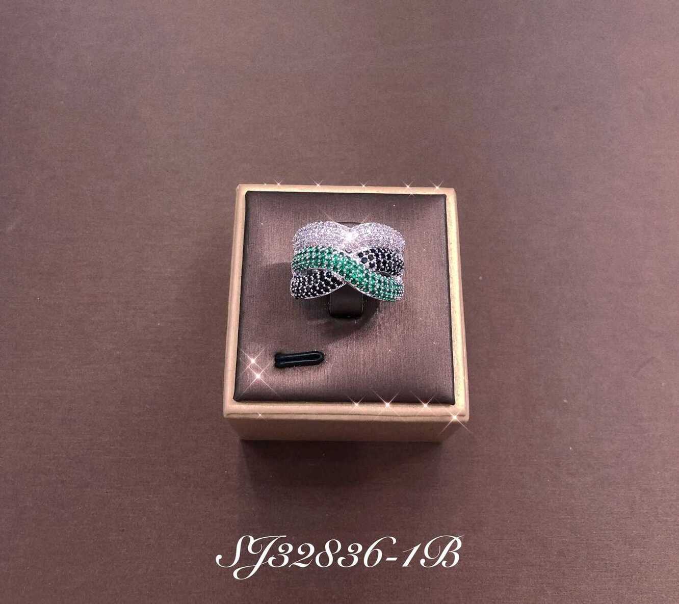 Necklace SJ32836-K-1BCLR