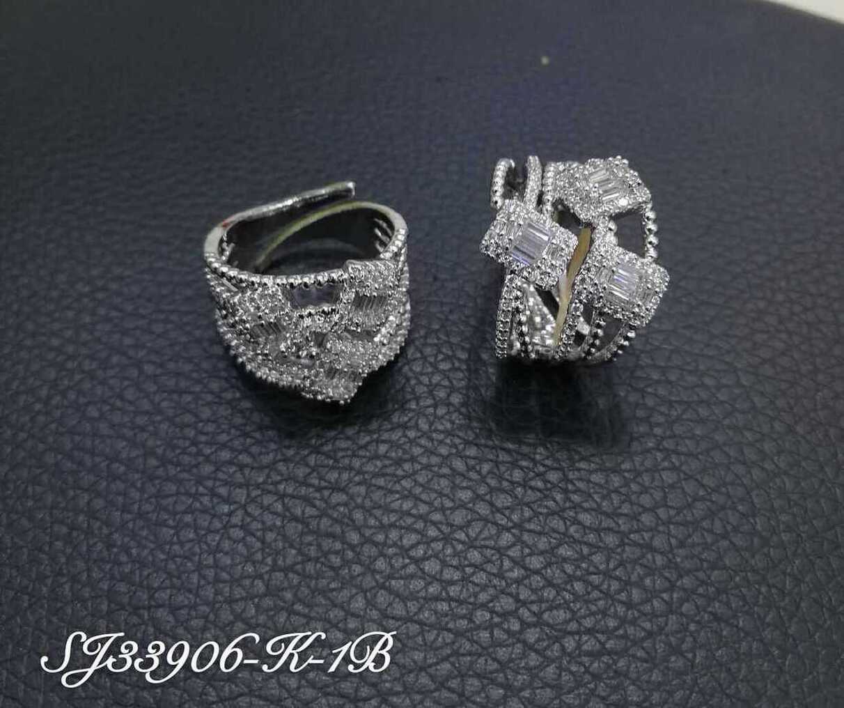 Necklace SJ33906-K-1B