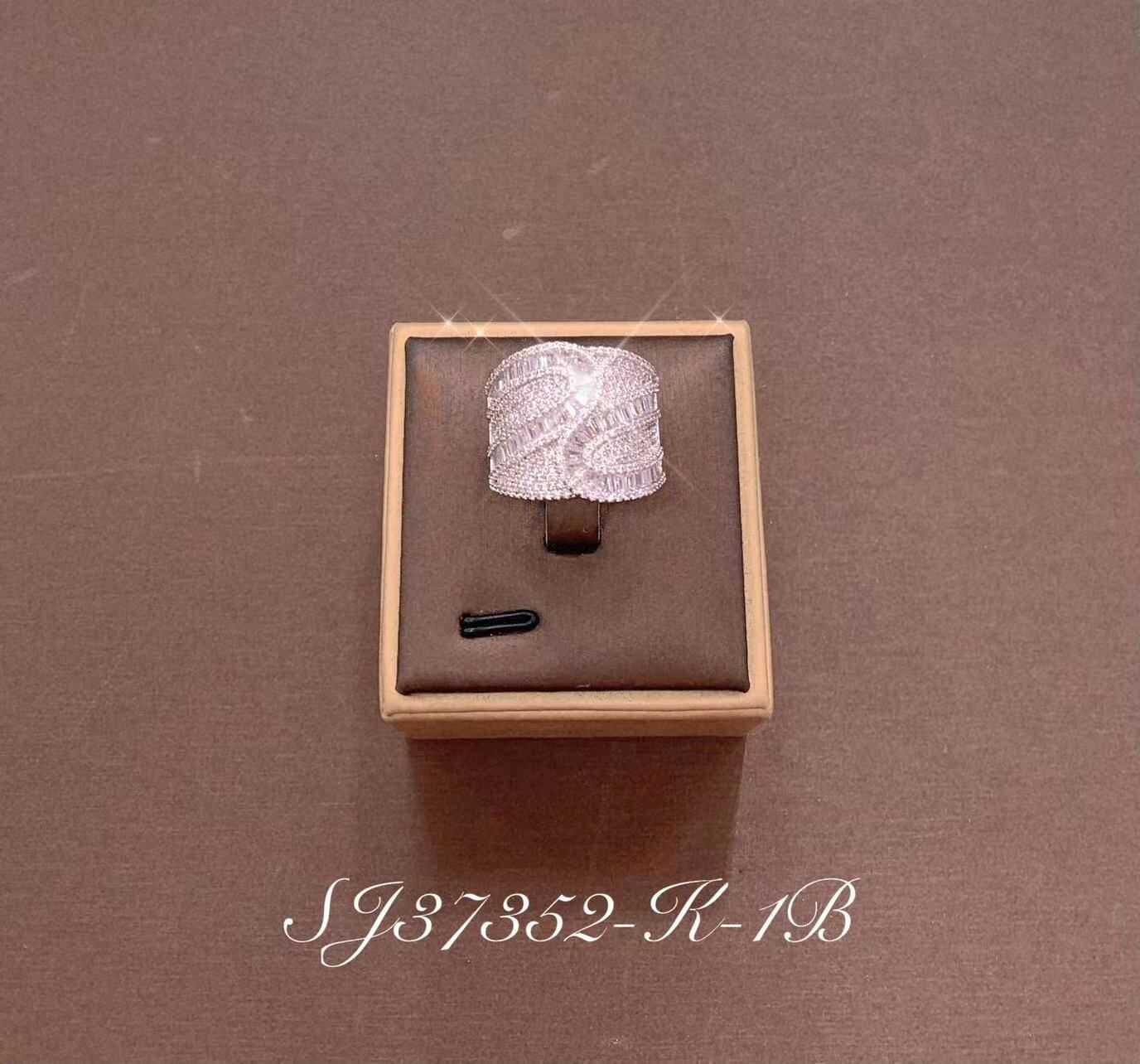 Necklace SJ37352-K-1B