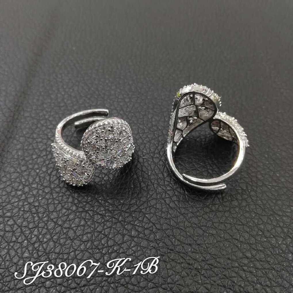 Necklace SJ38067-K-1B