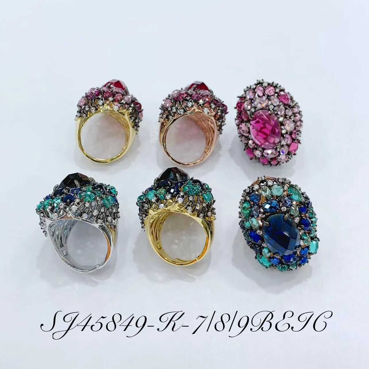 Necklace SJ45849-K-9BRED