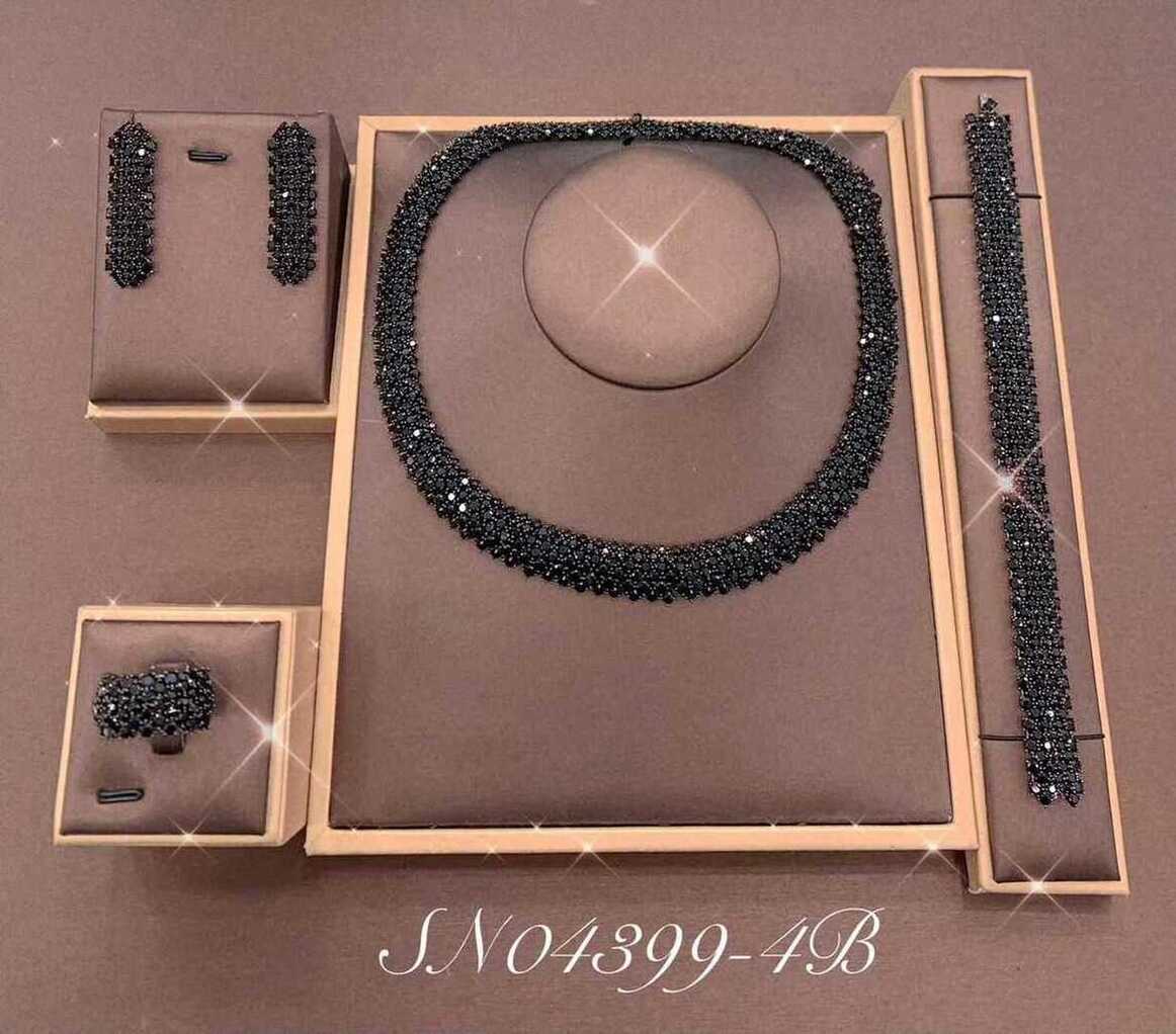 Necklace SN04399-4B