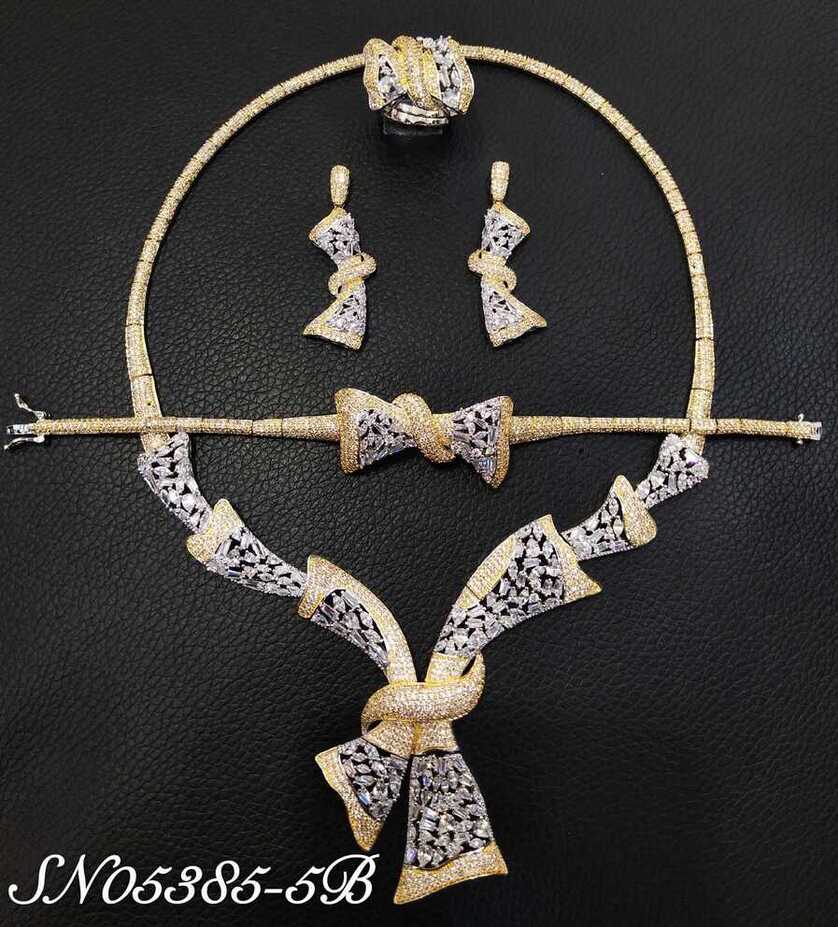 Necklace SN05385-5B