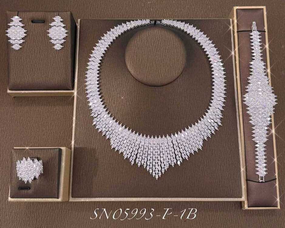 Necklace SN05993-P-1B