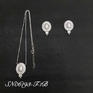 Necklace SN06193-T-1B