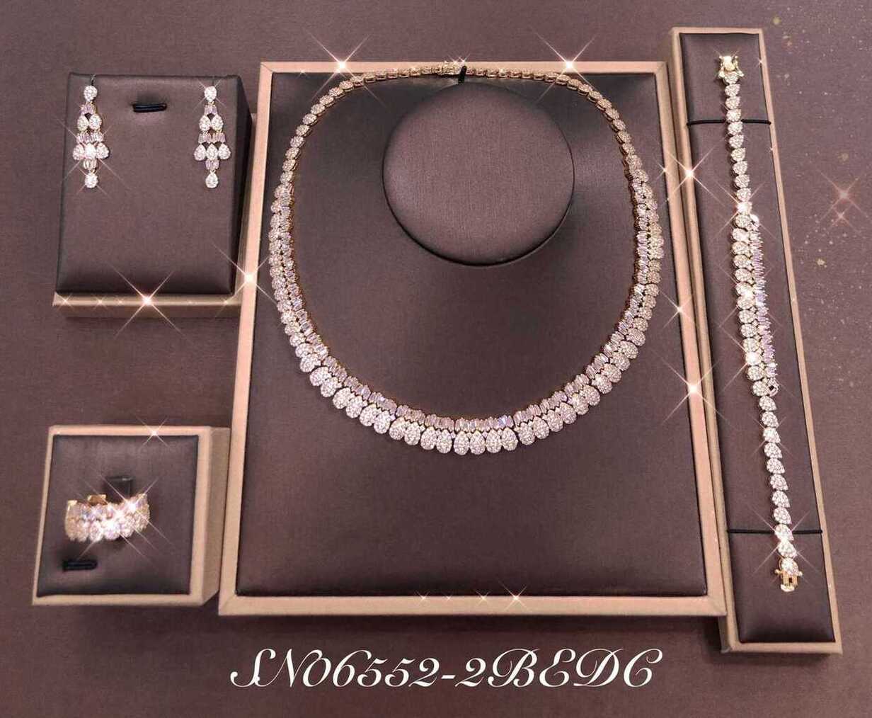 Necklace SN06552-2B