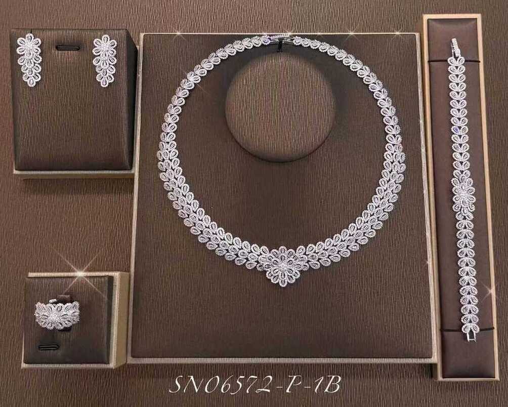 Necklace SN06572-1B