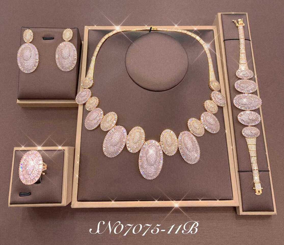 Necklace SN07075-11B