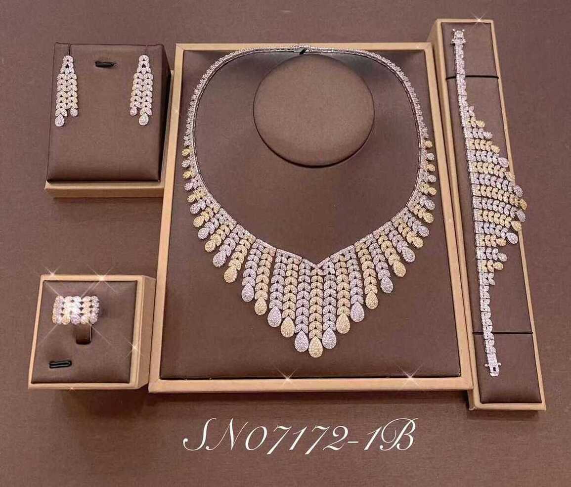 Necklace SN07172-5B