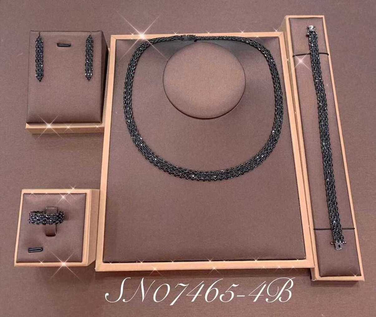 Necklace SN07465-4B