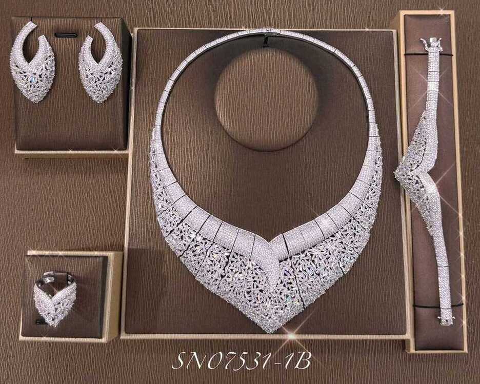 Necklace SN07531-1B