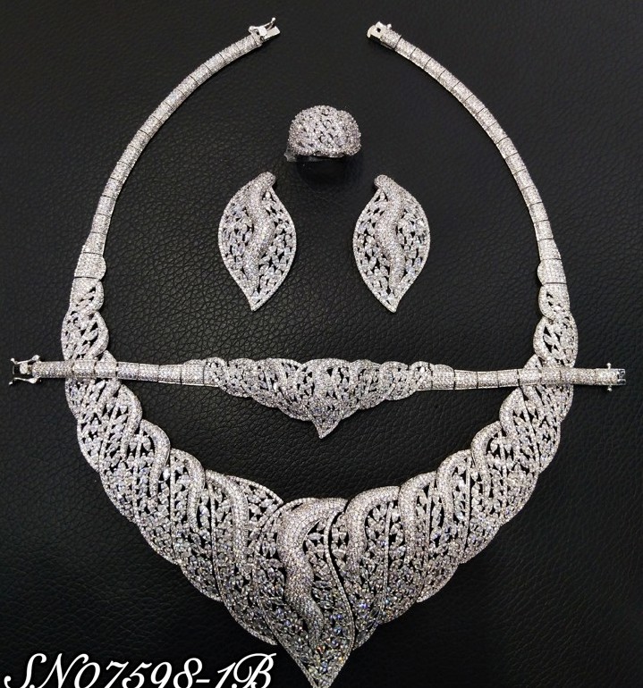 Necklace SN07598-11B