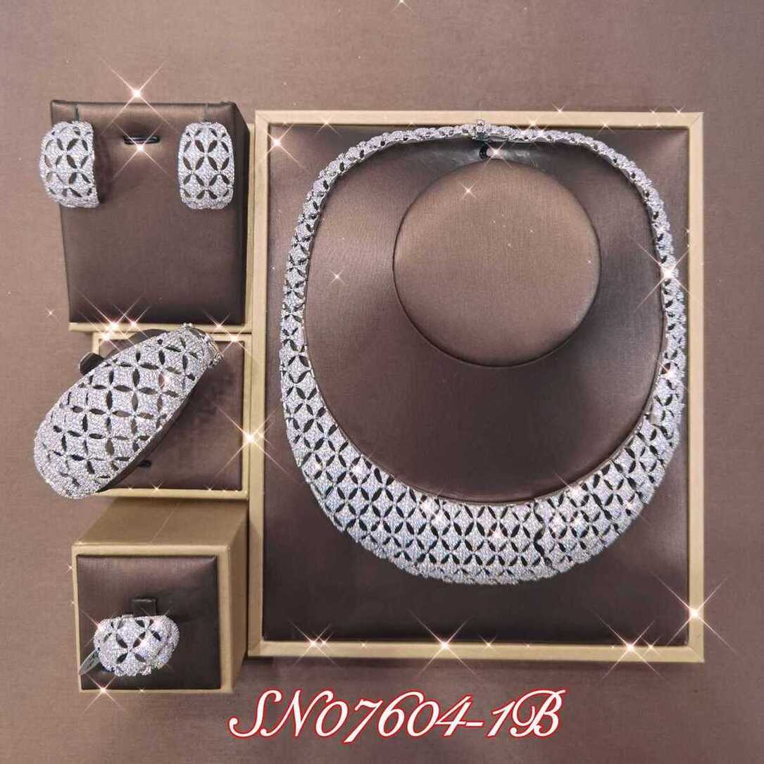 Necklace SN07604-1B