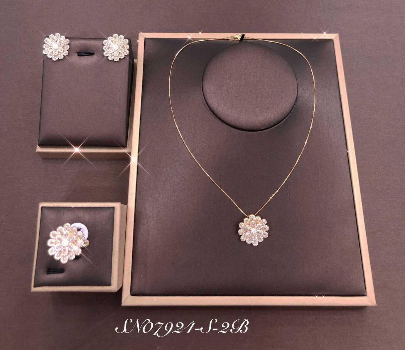 Necklace SN07924-S-2B