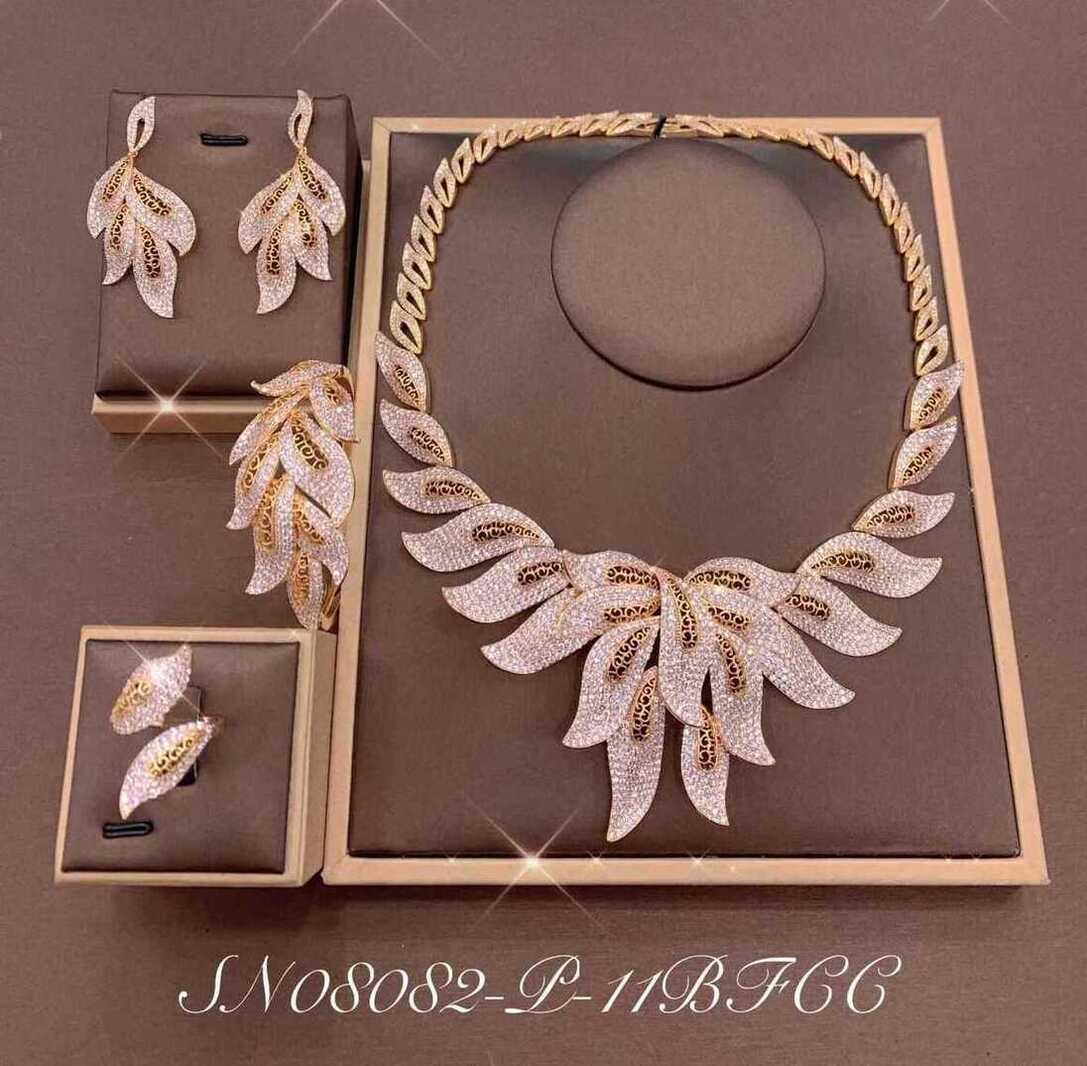 Necklace SN08082-P-11B