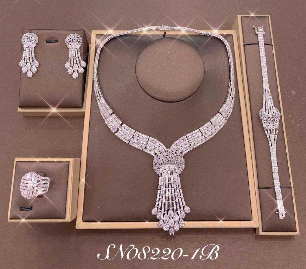 Necklace SN08220-1B