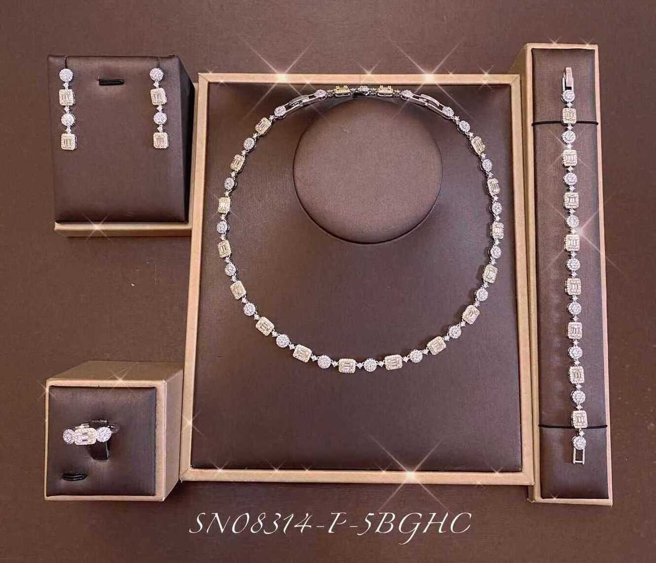 Necklace SN08314-P-5B