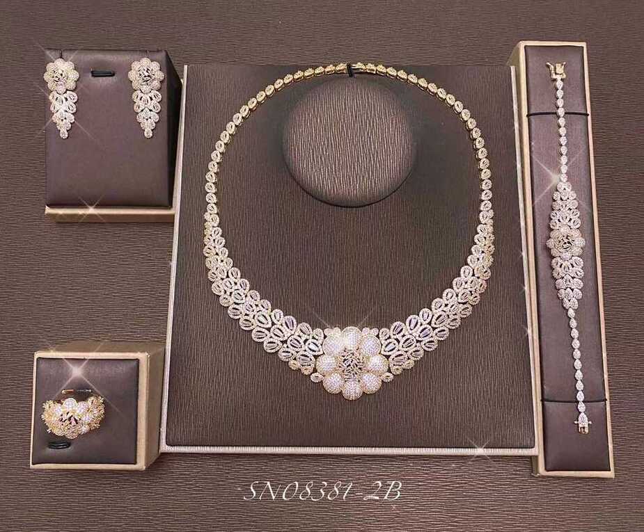 Necklace SN08381-2B