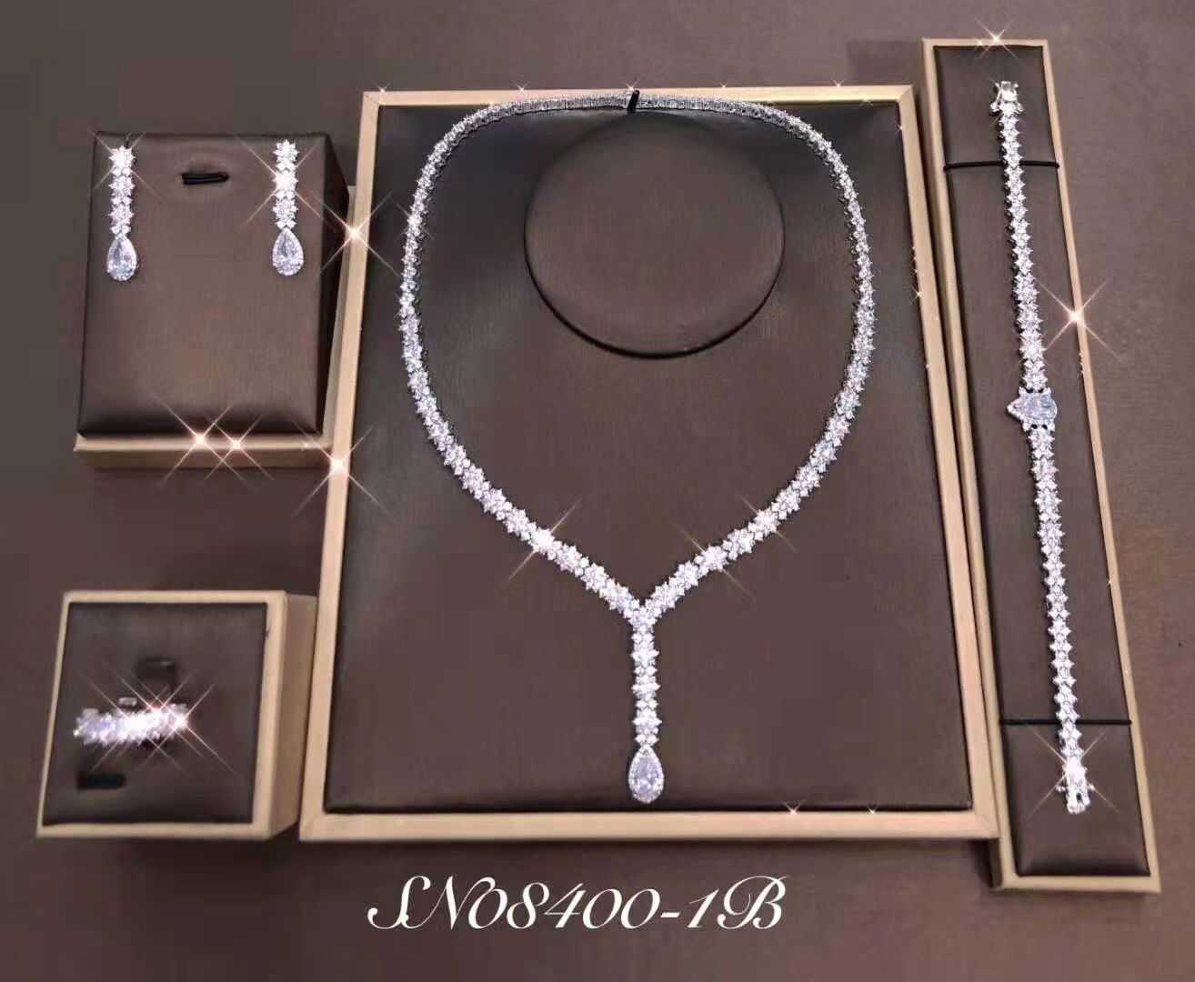 Necklace SN08400-1B