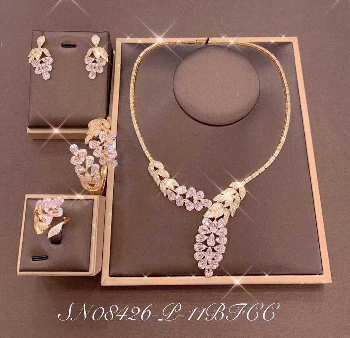 Necklace SN08426-P-11B
