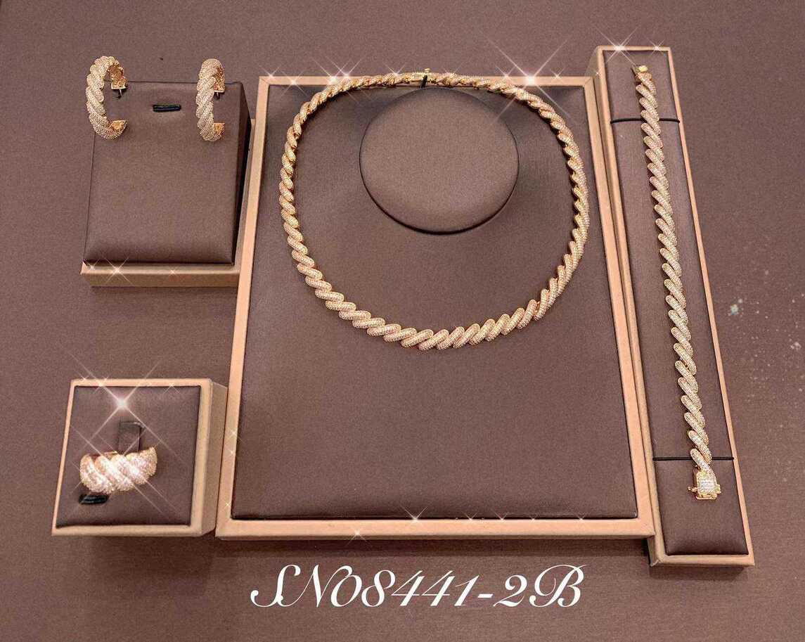 Necklace SN08441-2B