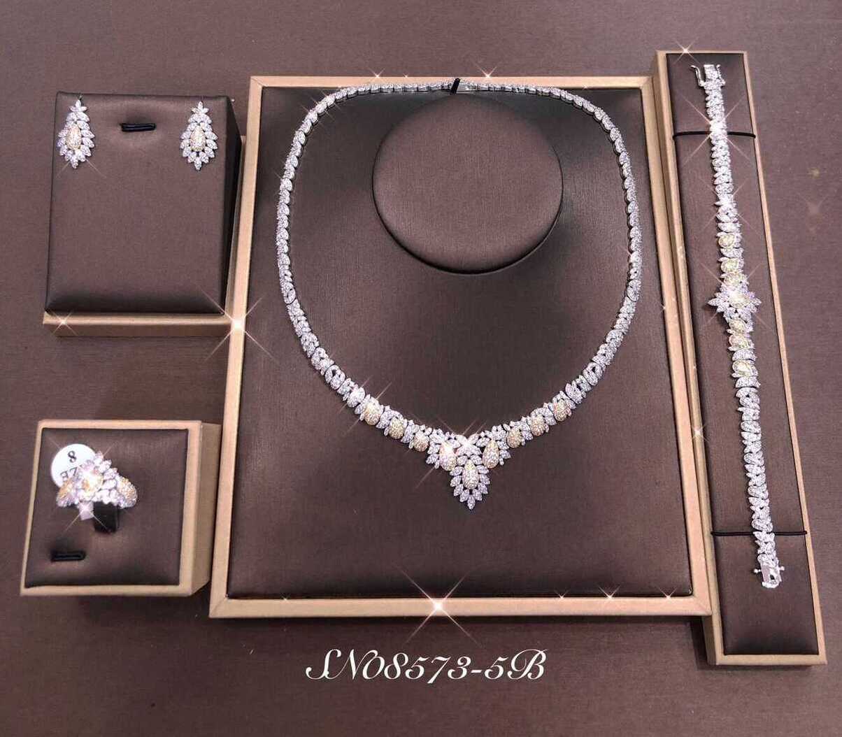 Necklace SN08573-5B