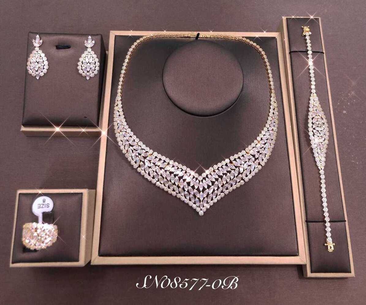 Necklace SN08577-0B