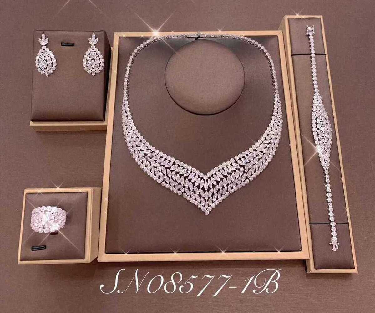 Necklace SN08577-1B