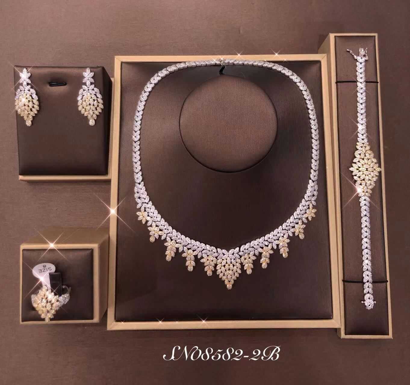 Necklace SN08582-5B
